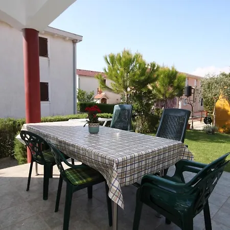 דירה By The Sea Zukve, Zadar - 6156 ורסי